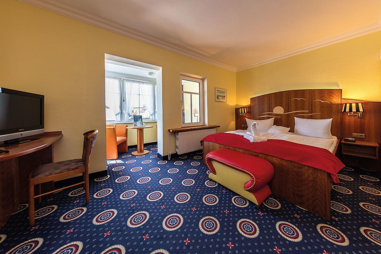 Hotel Deutsche Flagge Бінц Екстер'єр фото