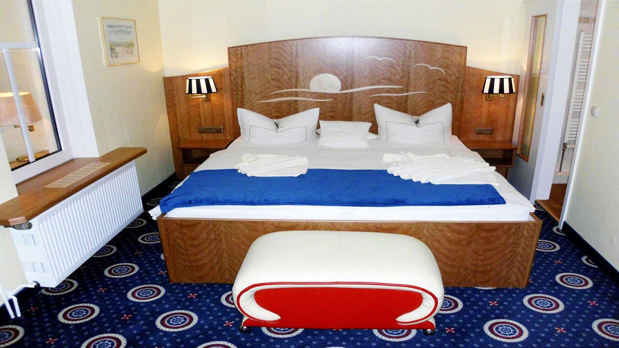 Hotel Deutsche Flagge Бінц Екстер'єр фото