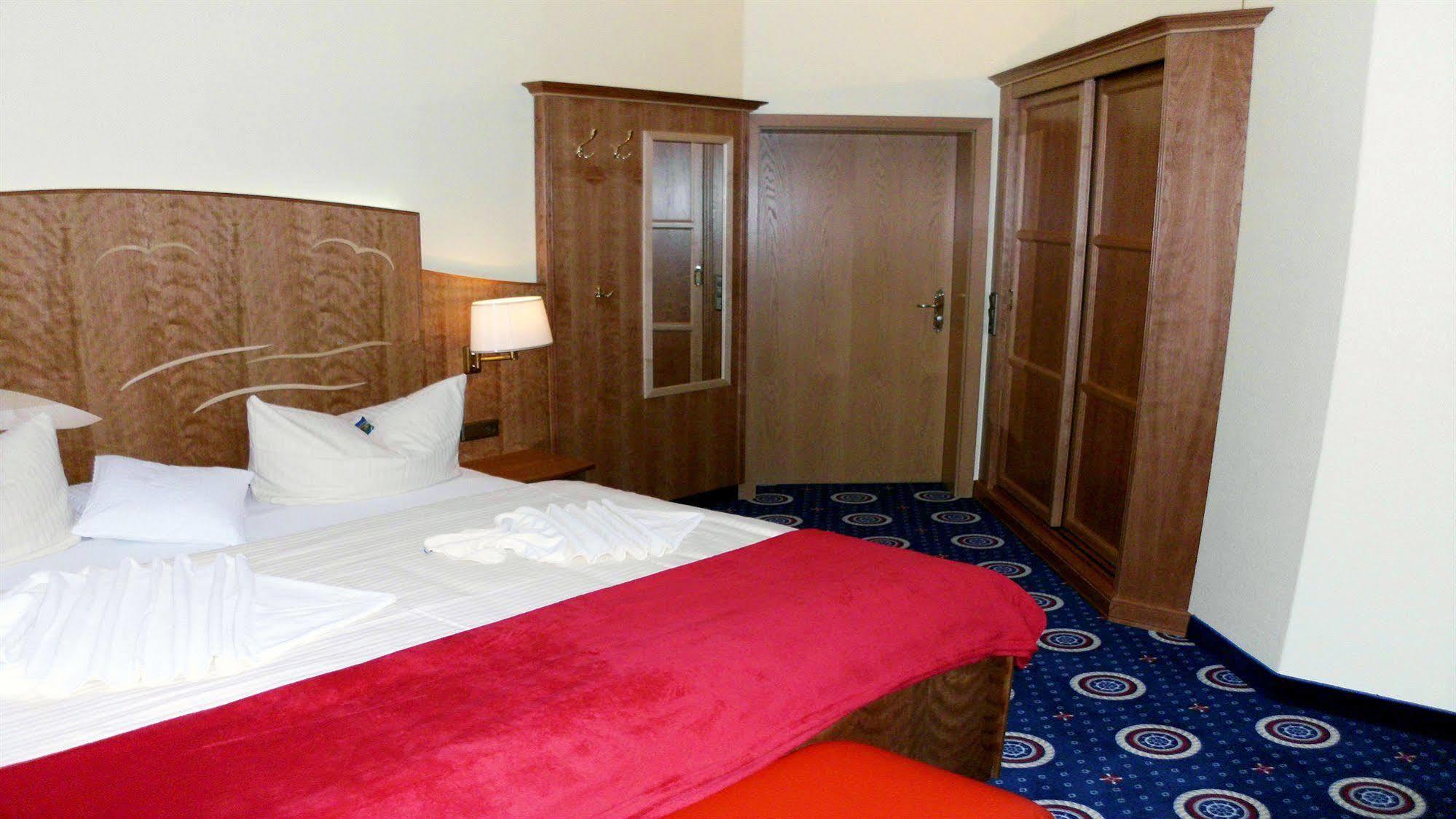 Hotel Deutsche Flagge Бінц Екстер'єр фото