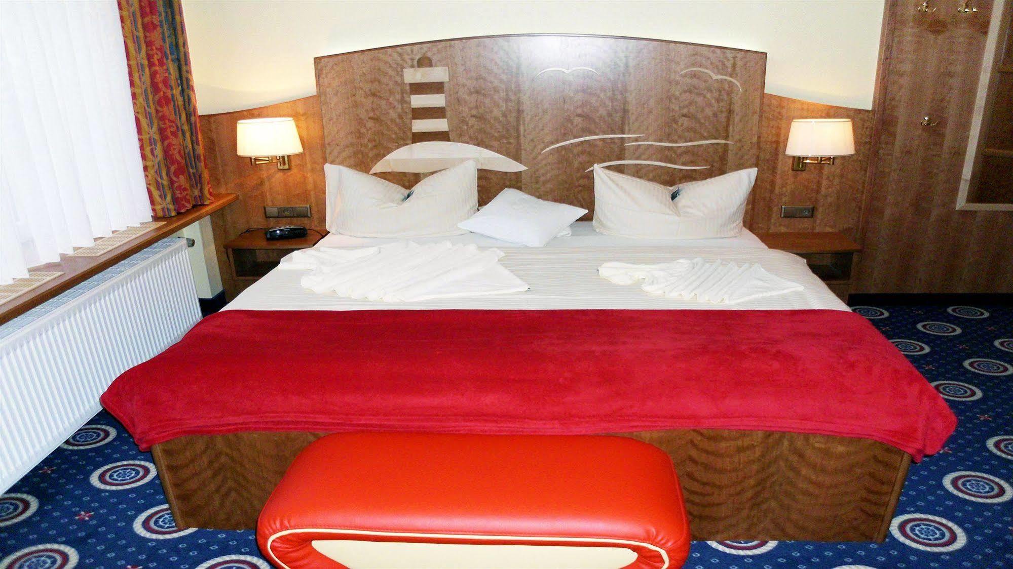 Hotel Deutsche Flagge Бінц Екстер'єр фото